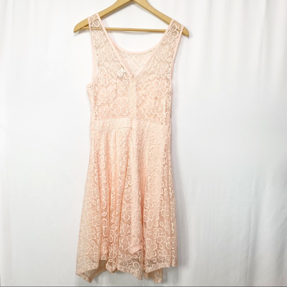 Doll Fins-Peach lace overlay W Lace sheer back dress L - Picture 9 of 9